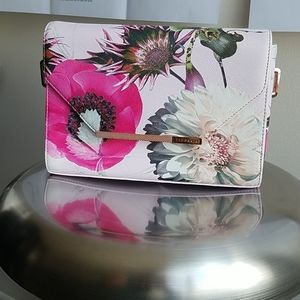 Gorgeous Ted Baker Goodie